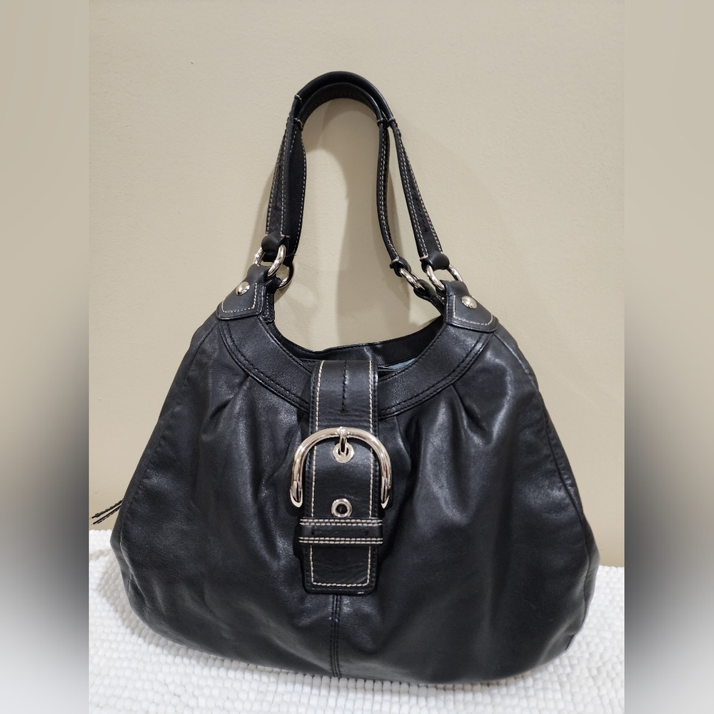 SOLD! Coach Soho Lynn Smooth Leather Hobo